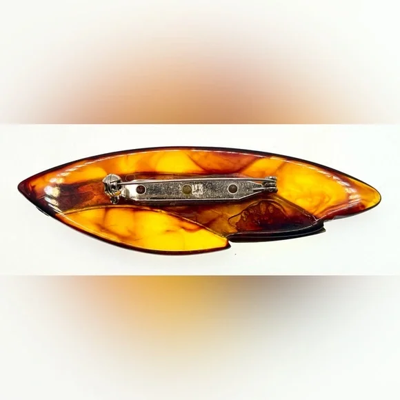 Vintage Amber Lucite and Gold
Tone Brooch Pin Unique Art Deco - Picture 3 of 7